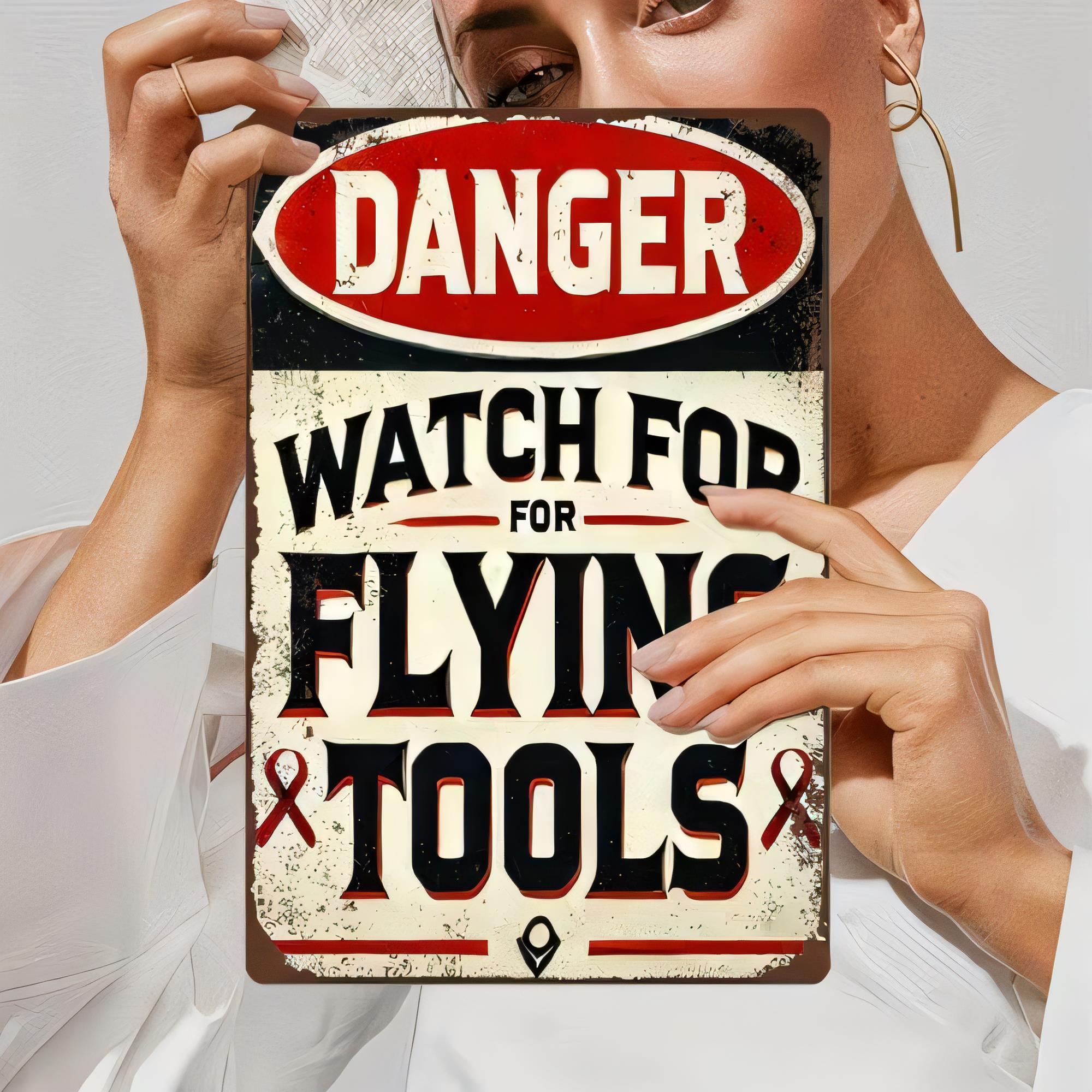 Workshop Tools Wall - Panneau en métal vintage « Danger